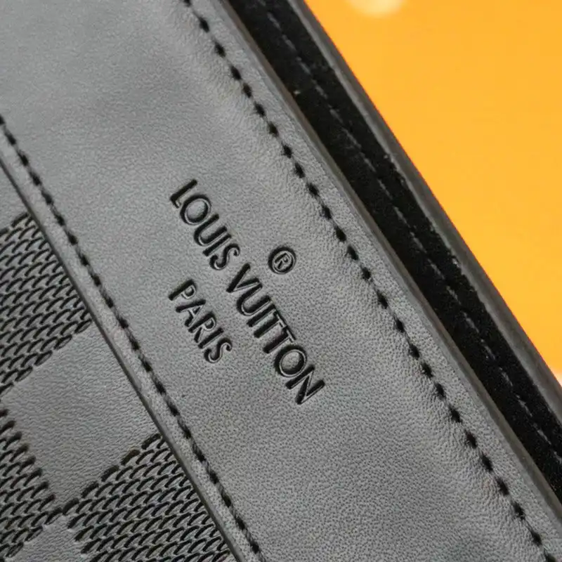 LV Bags 2104DJ0009
