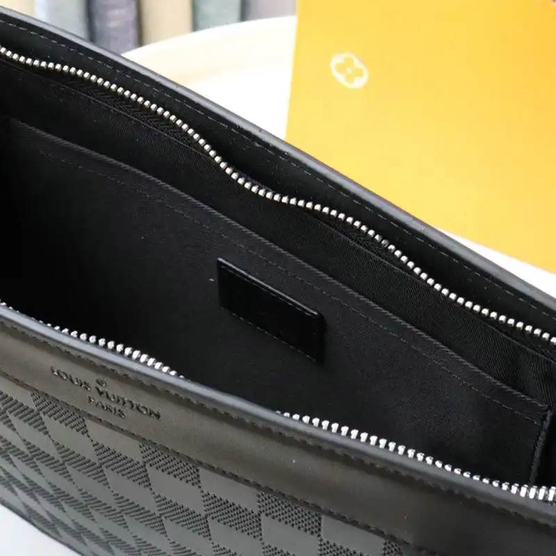 LV Bags 2104DJ0009