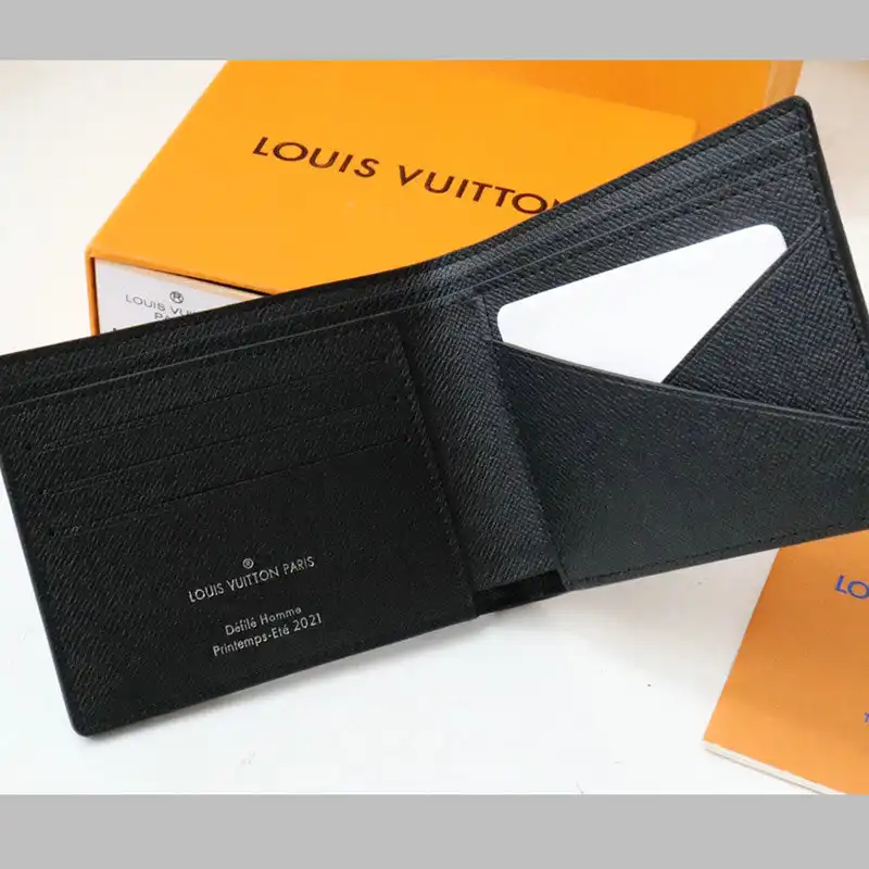 LV Bags 2104DJ0011