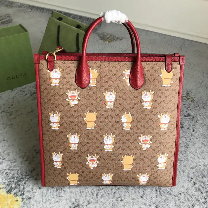 G*u*i bags 2104dj0022