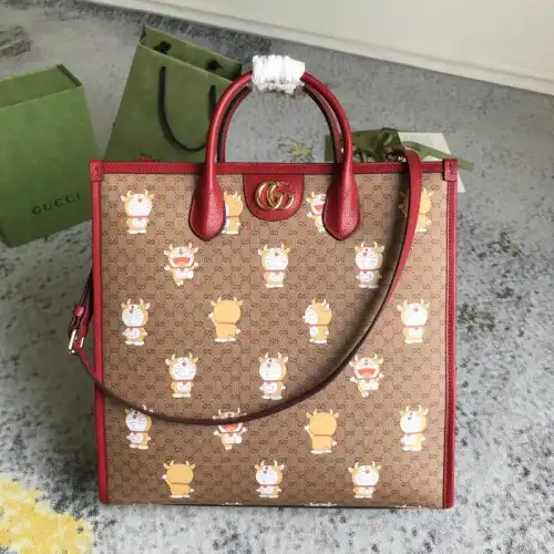 G*u*i bags 2104dj0022