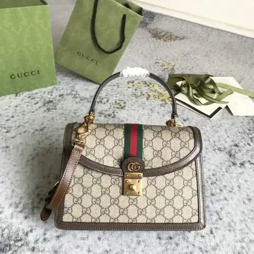 G*u*i bags 2104dj0028