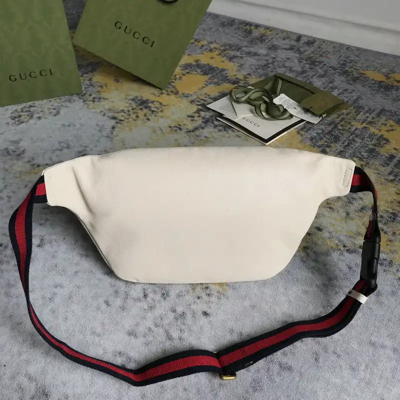 G*u*i bags 2104dj0030