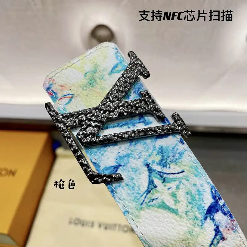 LV Belts 2104XF0009