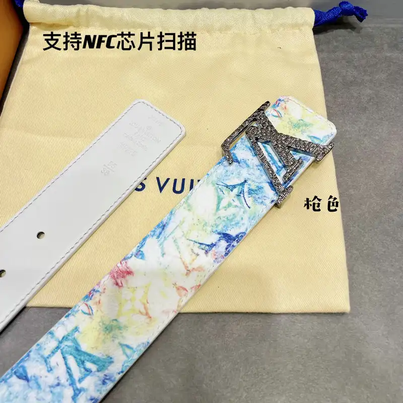 LV Belts 2104XF0009