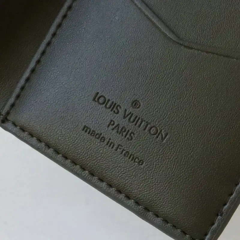 LV Bags 2106DJ0077