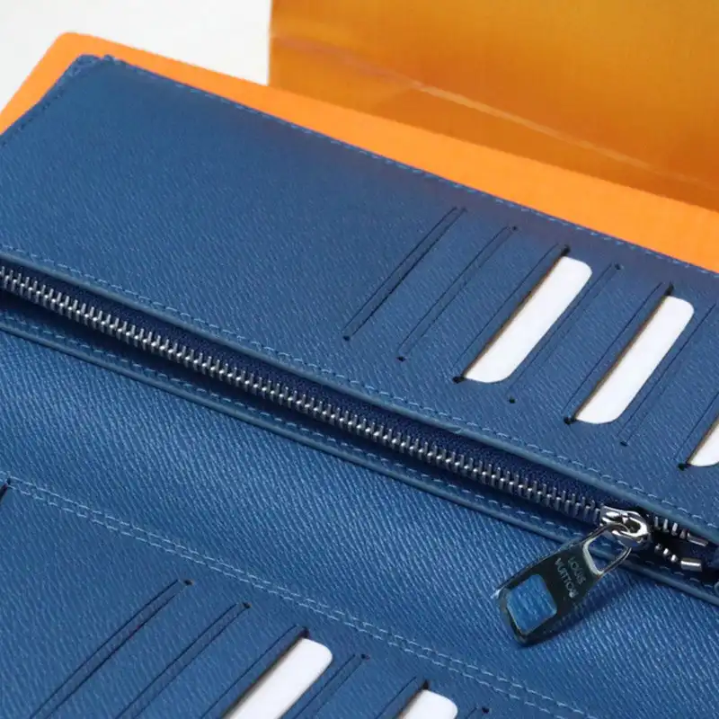 LV Bags 2106DJ0124
