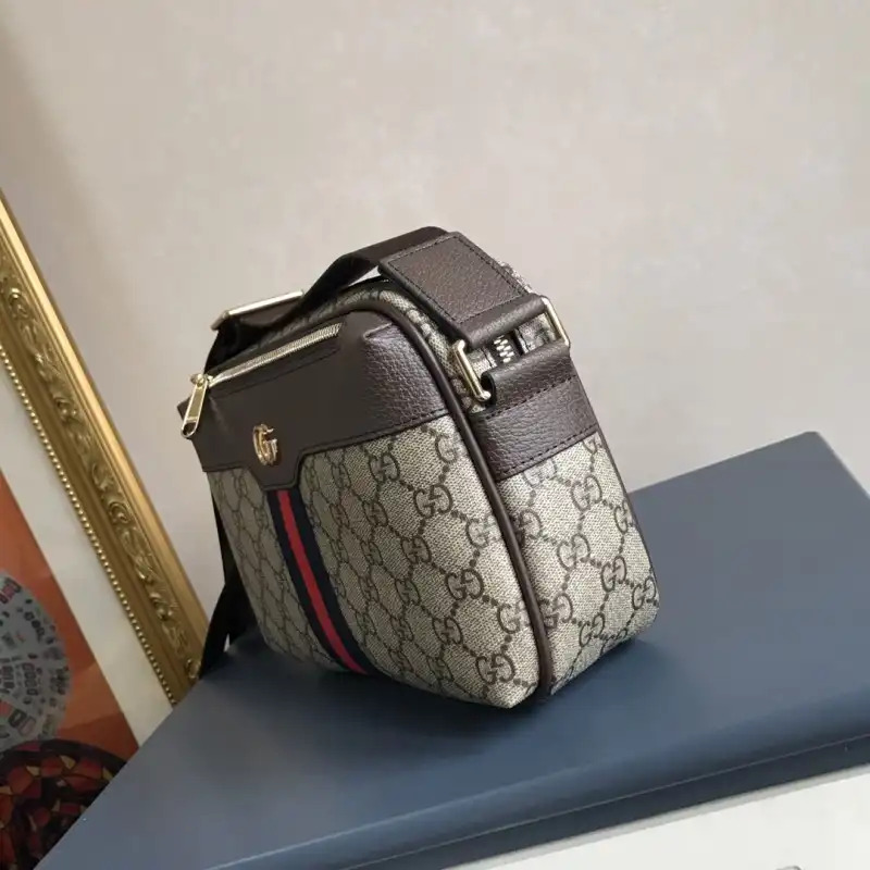G*u*i bags 2107ya0032