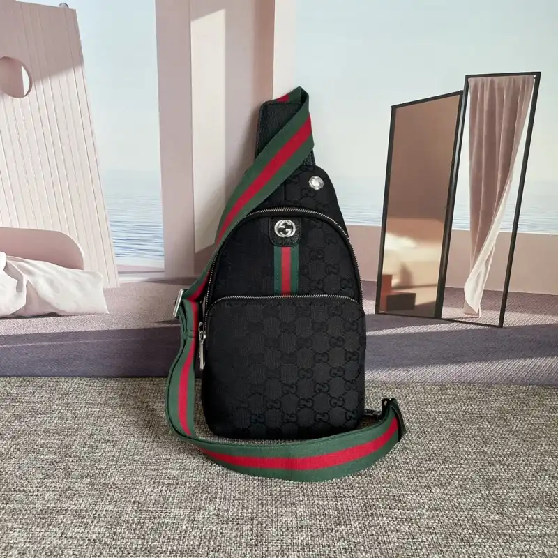 G*u*i bags 2107ya0037