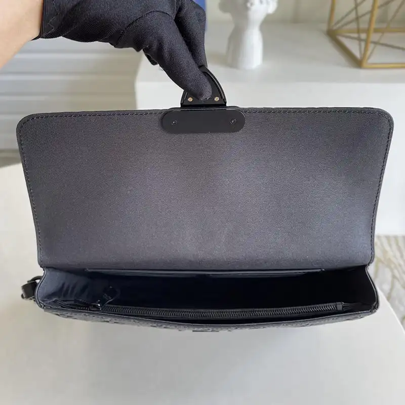 LV Bags 2107YA0080