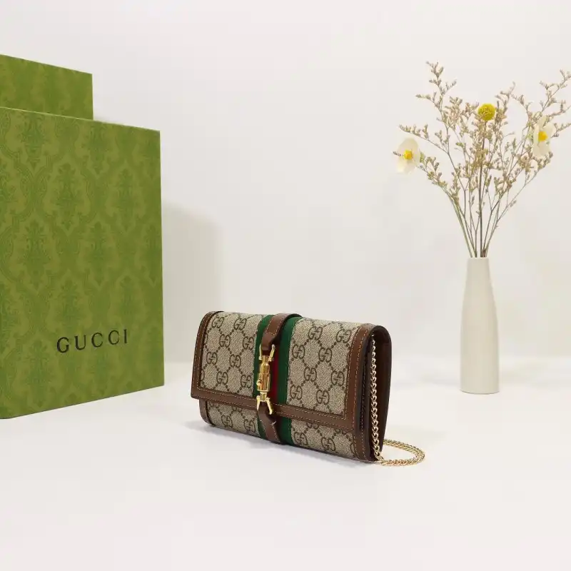 G*u*i bags 2107ya0104