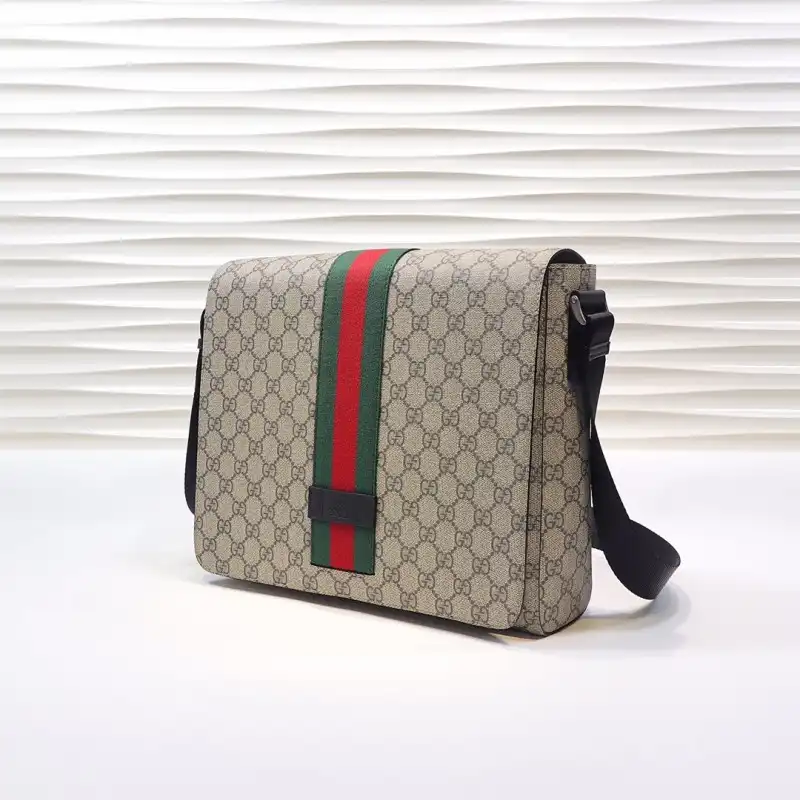 G*u*i s bags 2108dj0026