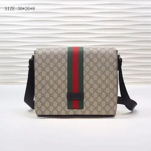 G*u*i s bags 2108dj0026