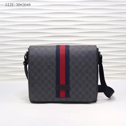 G*u*i s bags 2108dj0027