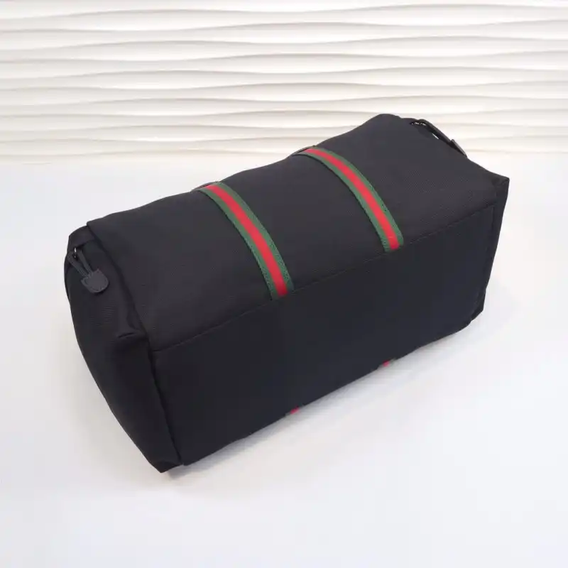 G*u*i s bags 2108dj0028