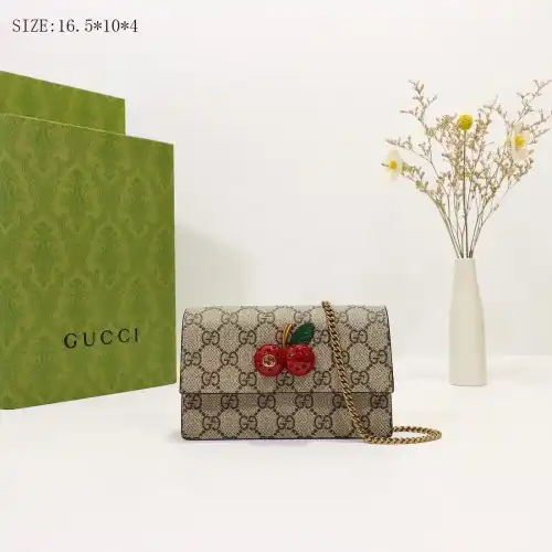 G*u*i s bags 2108dj0071