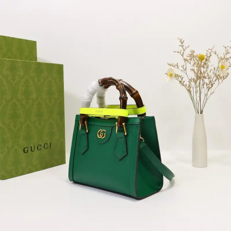 G*u*i s bags 2108dj0078