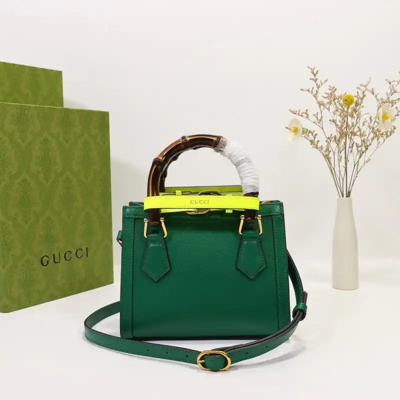G*u*i s bags 2108dj0078