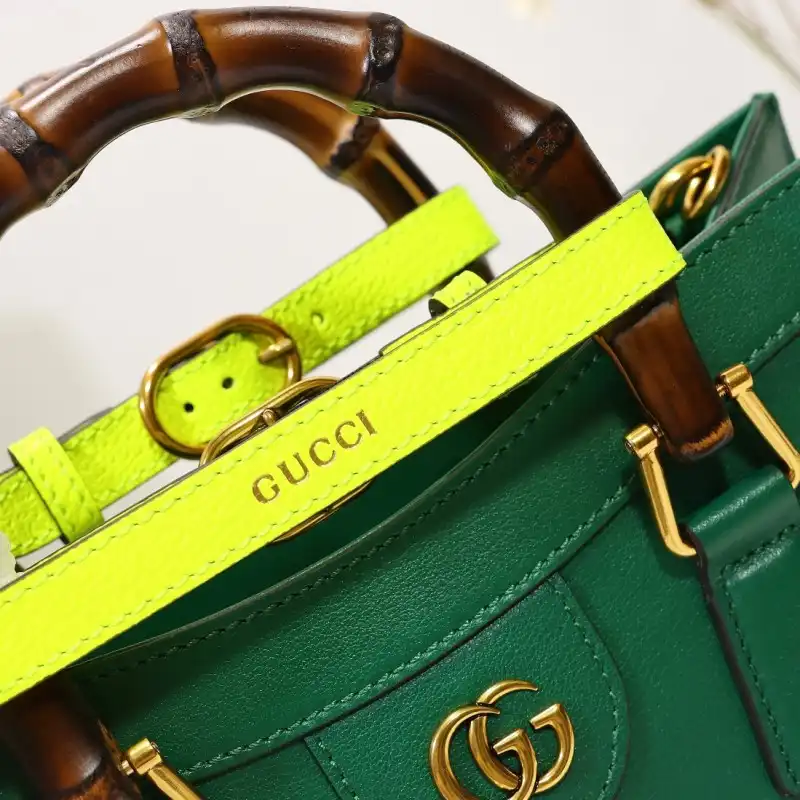 G*u*i s bags 2108dj0080