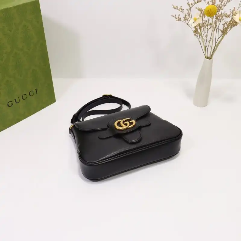 G*u*i s bags 2108dj0089