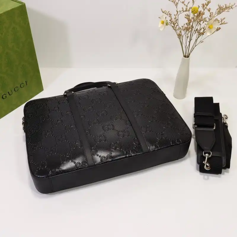 G*u*i s bags 2108dj0091