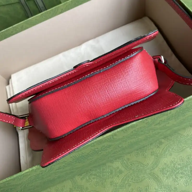 G*u*i s bags 2108ya0001