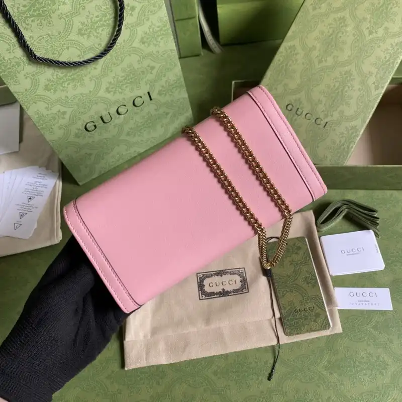 G*u*i s bags 2108ya0058