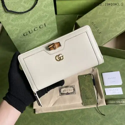 G*u*i s bags 2108ya0061