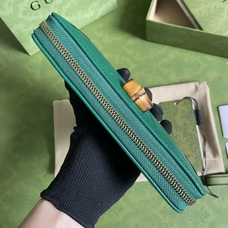 G*u*i s bags 2108ya0064