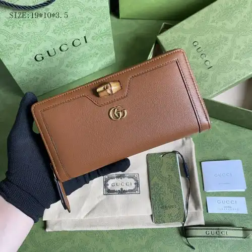 G*u*i s bags 2108ya0065