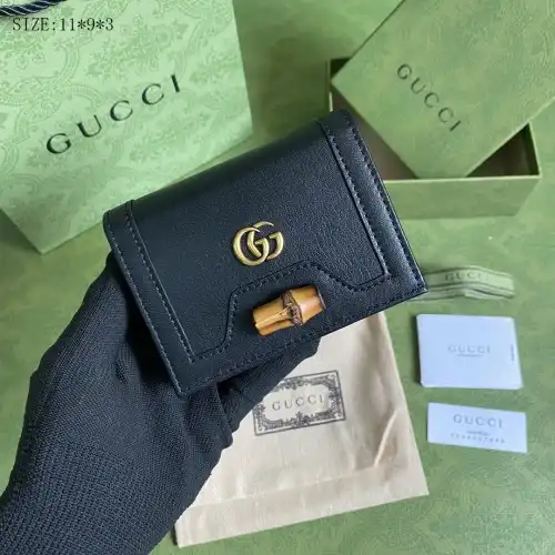 G*u*i s bags 2108ya0067