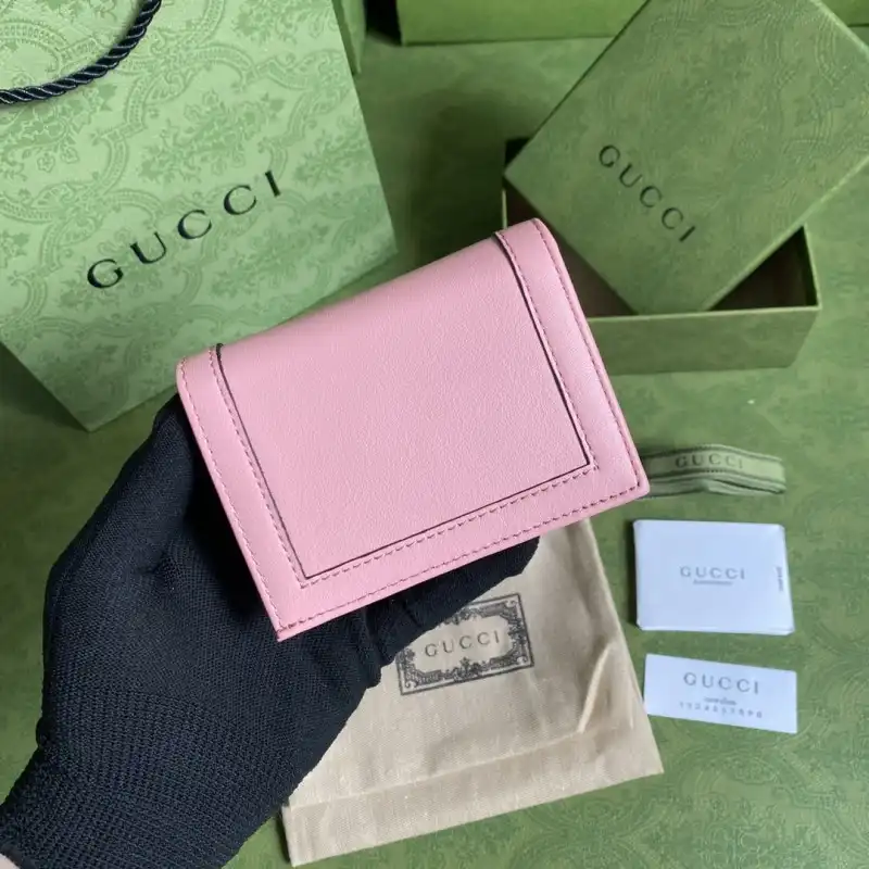 G*u*i s bags 2108ya0068