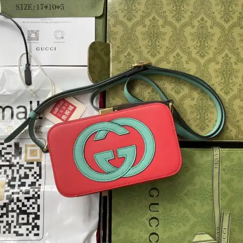 G*u*i s bags 2108ya0095