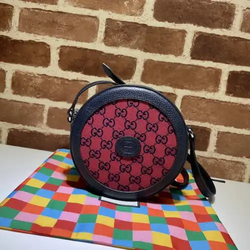 G*u*i bag 2109ya0100