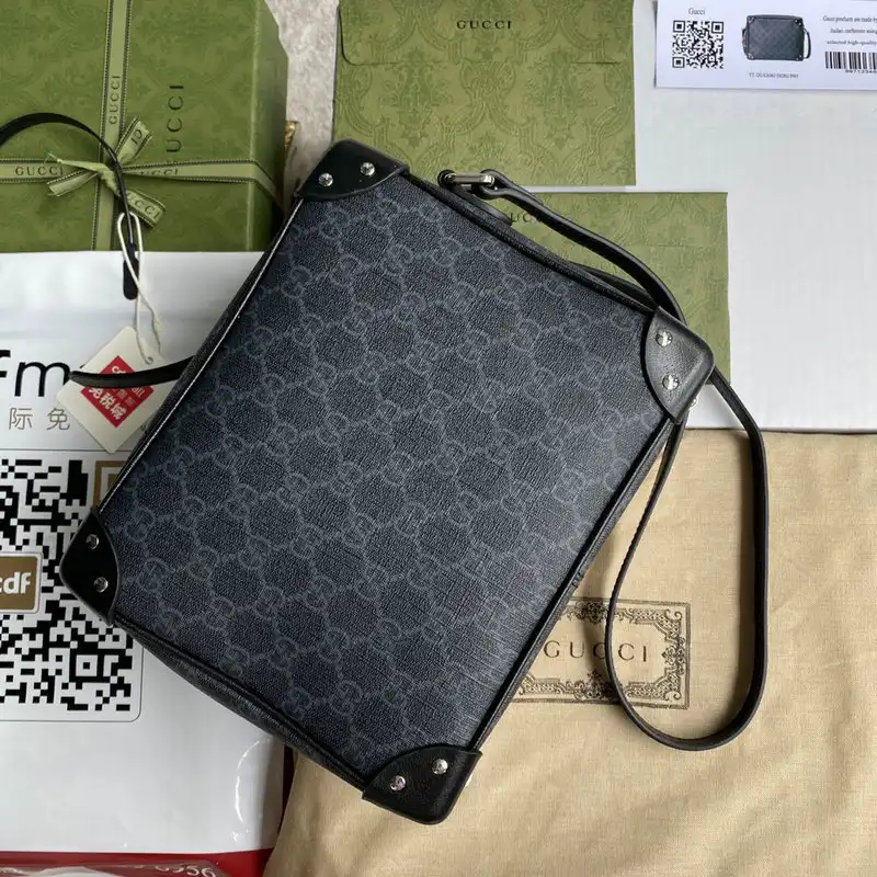 G*u*i bag 2109ya0106