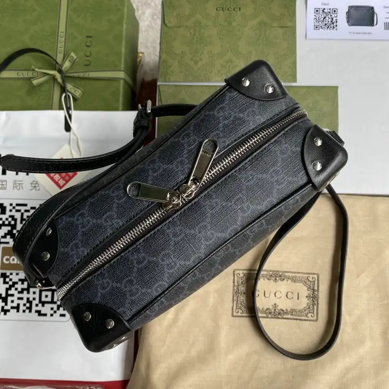 G*u*i bag 2109ya0106