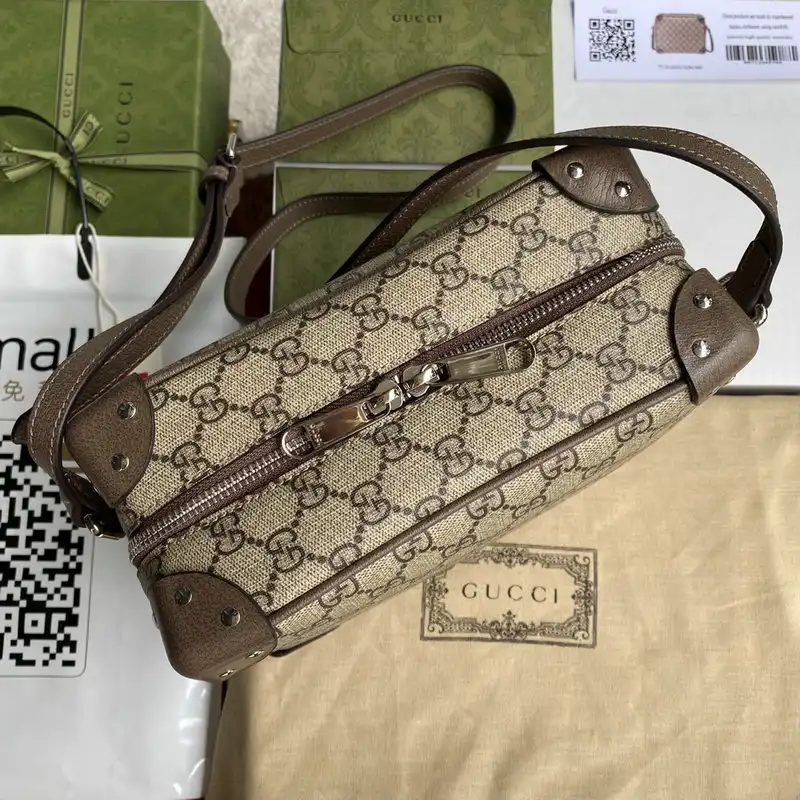 G*u*i bag 2109ya0107
