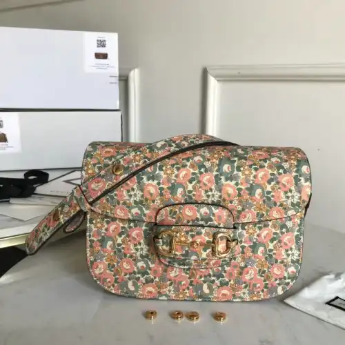 G*u*i bag 2109ya0120