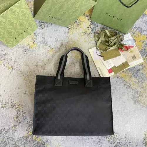 G*u*i bag 2110dj0031