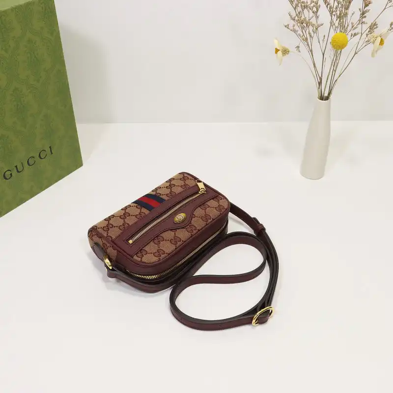 G*u*i bags 2110dj0066
