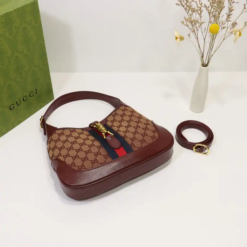 G*u*i bags 2110dj0067