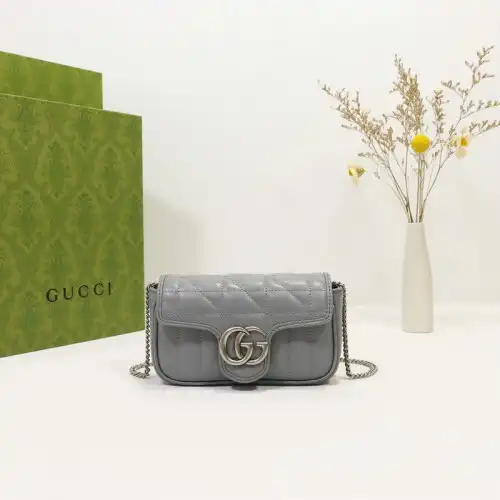G*u*i bags 2110dj0078