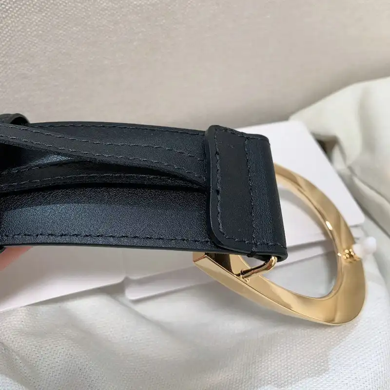 G*u*i belts 2110xf0001