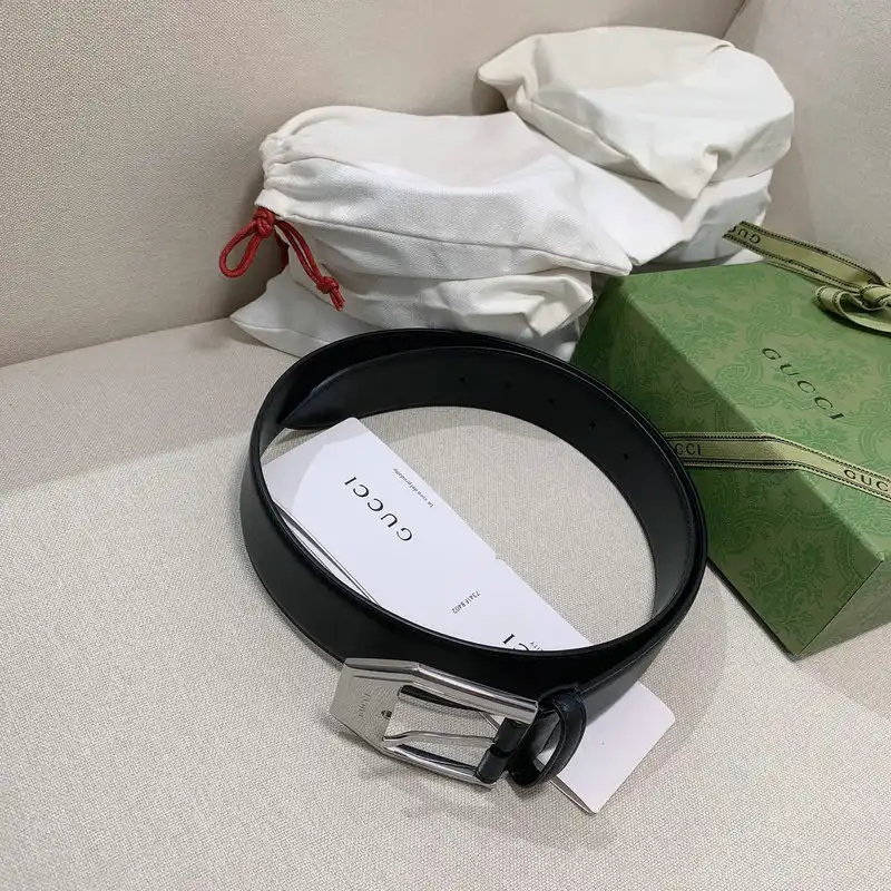 G*u*i belts 2110xf0002