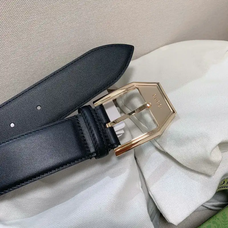 G*u*i belts 2110xf0003