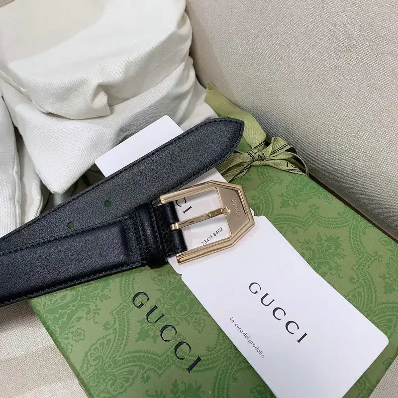 G*u*i belts 2110xf0004