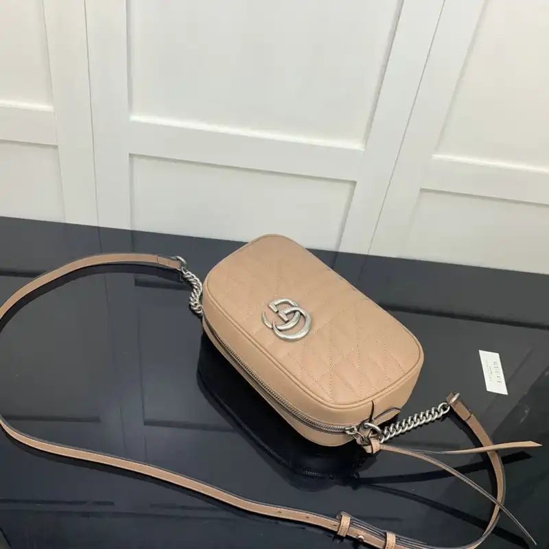 G*u*i bags 2110ya0132