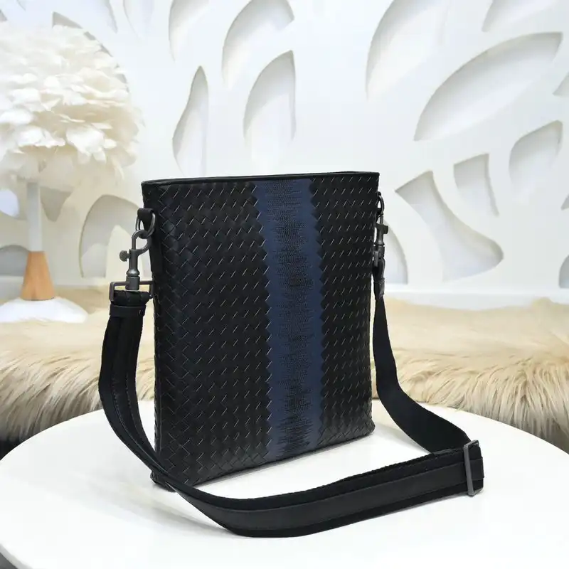 Bottega Veneta s Bags 2110YZ0002