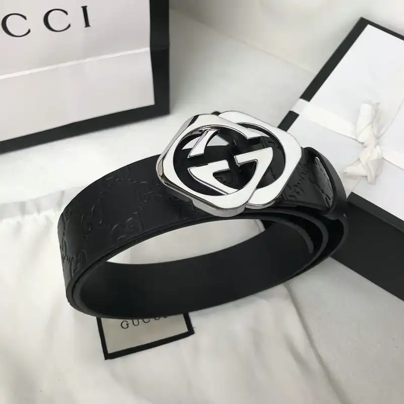 G*u*i belts 2111xa0023