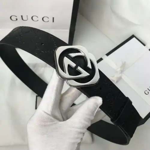 G*u*i belts 2111xa0023